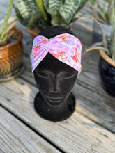 Load image into Gallery viewer, Oh sweetie, does it look like I give a fuck? headband