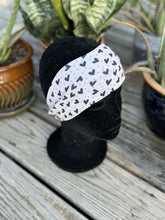 Load image into Gallery viewer, Tan with black hearts headband