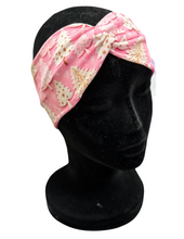 Load image into Gallery viewer, Pink Christmas cookie