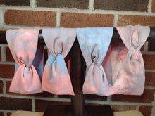 Load image into Gallery viewer, Pink and Blue tie-dye