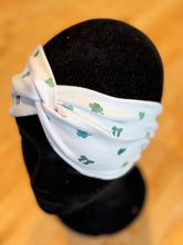 Load image into Gallery viewer, Shamrocks and bows Headband
