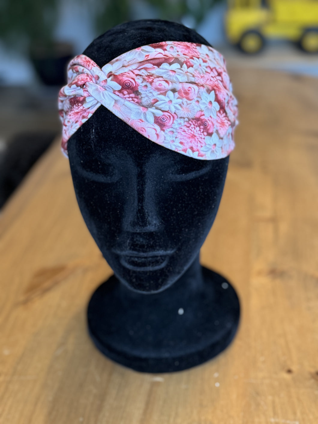 Pink and white flowers headband