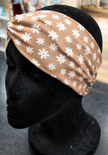 Load image into Gallery viewer, Brown Flowers Headband
