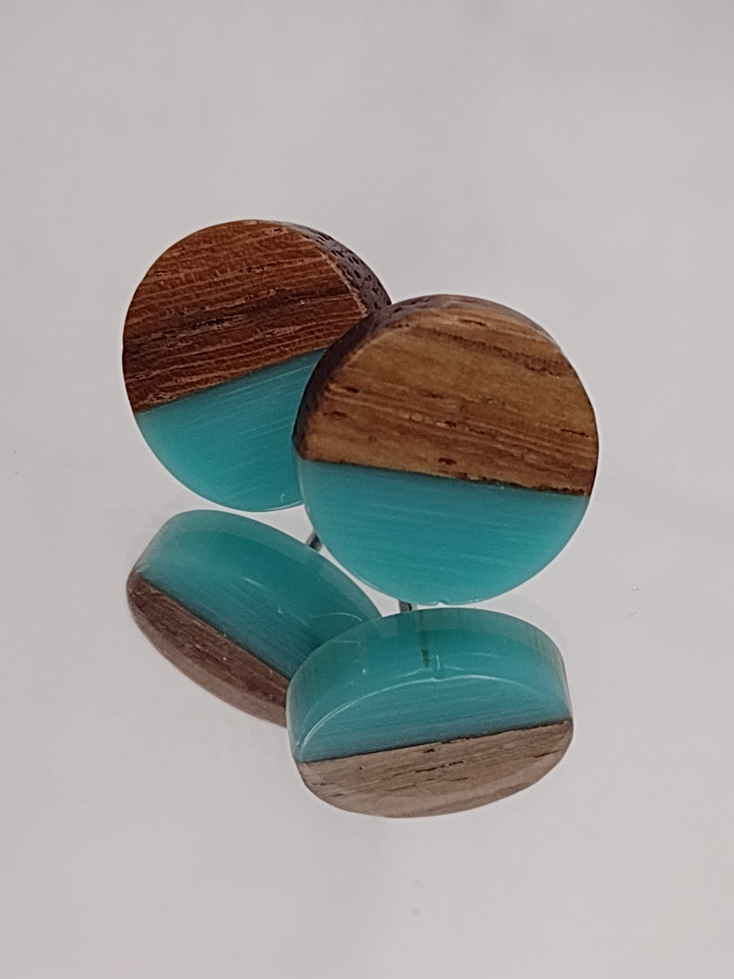 Turquoise w/ wood